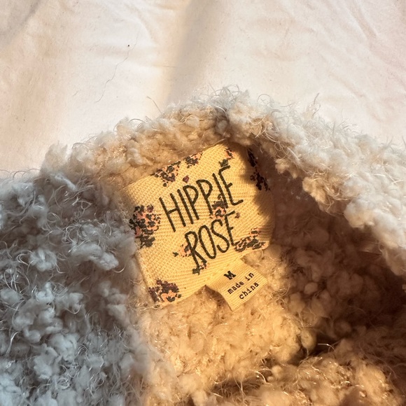 Cream hippie rose boucle c neck cropped sweater size medium - Picture 3 of 3